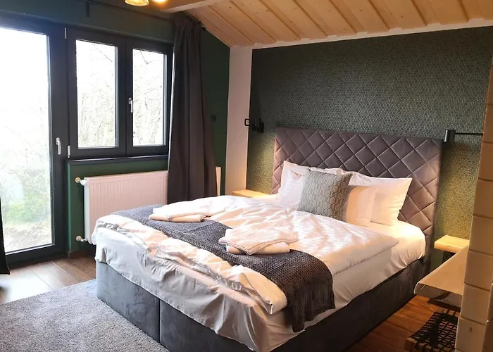 Semesterbostad Wood Matra